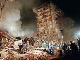 Взрыв дома в Москве. Фото с сайта: www.liveinternet.ru