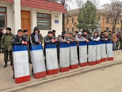 Самооборона Крыма. Фото http://ruxpert.ru/