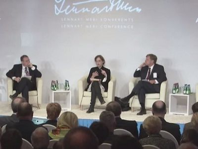 А.Илларионов и М.Макфол на конференции памяти Л.Мери (Таллин, апр. 2015). Скрин видео http://www.youtube.com/