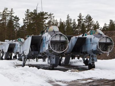 Кладбище самолетов МиГ-31. Фото: trinixy.ru