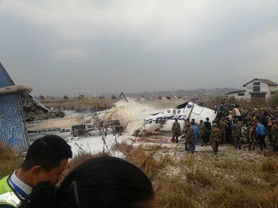 Разбившийся в Непале самолет. Фото: salamnews.org