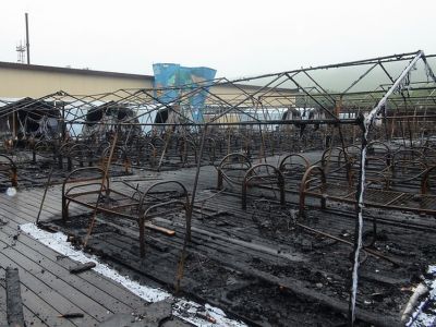 Выгоревший палаточный лагерь "Холдоми". Фото: ГУ МЧС по Хабаровскому краю